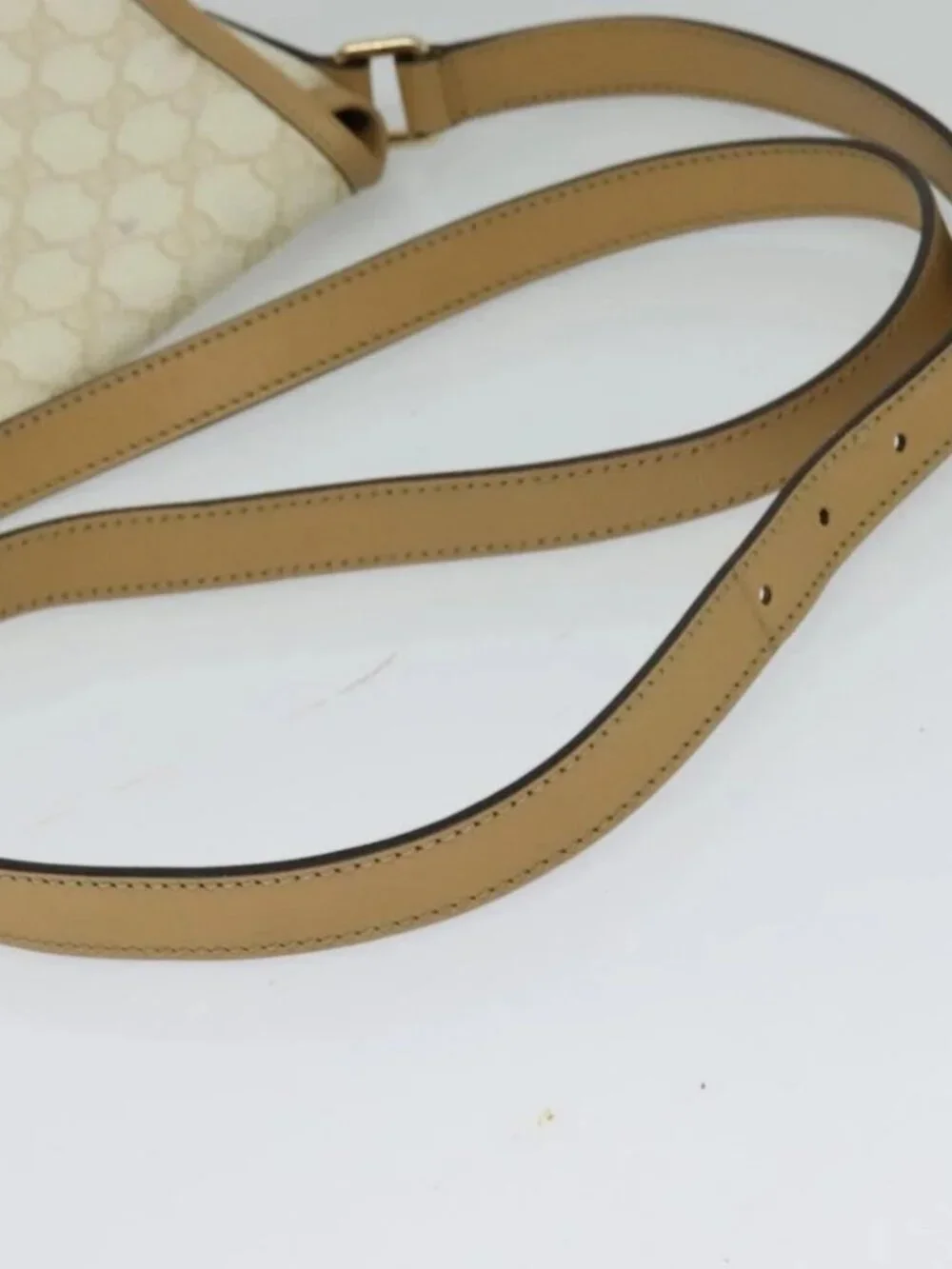 GUCCI GG Supreme Shoulder Bag PVC White Gold - Picture 8 of 16